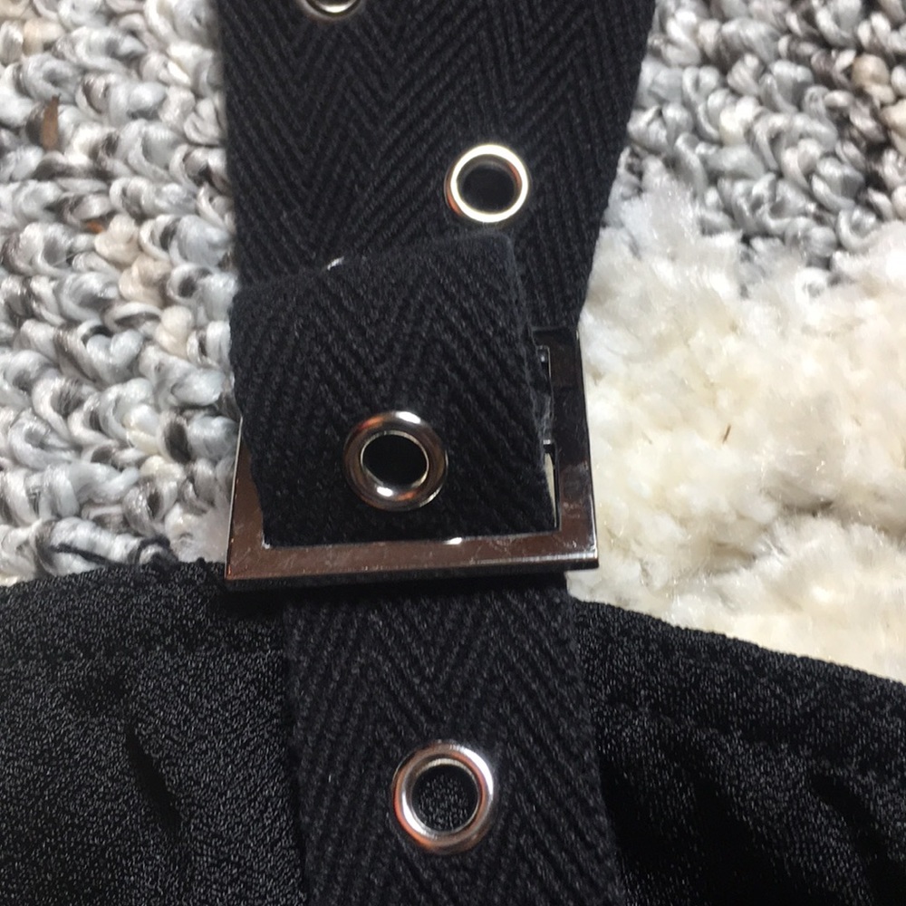 Prettylittlething black bodysuit - Picture 5 of 5